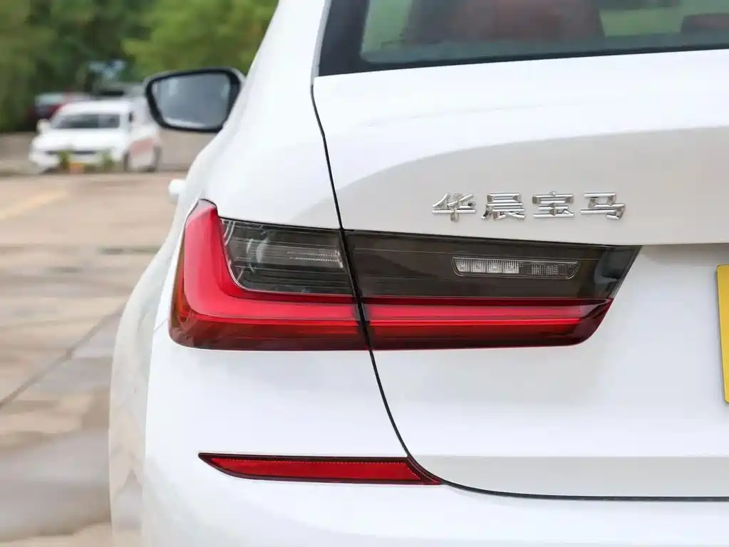 BMW 3 Series — фото 17