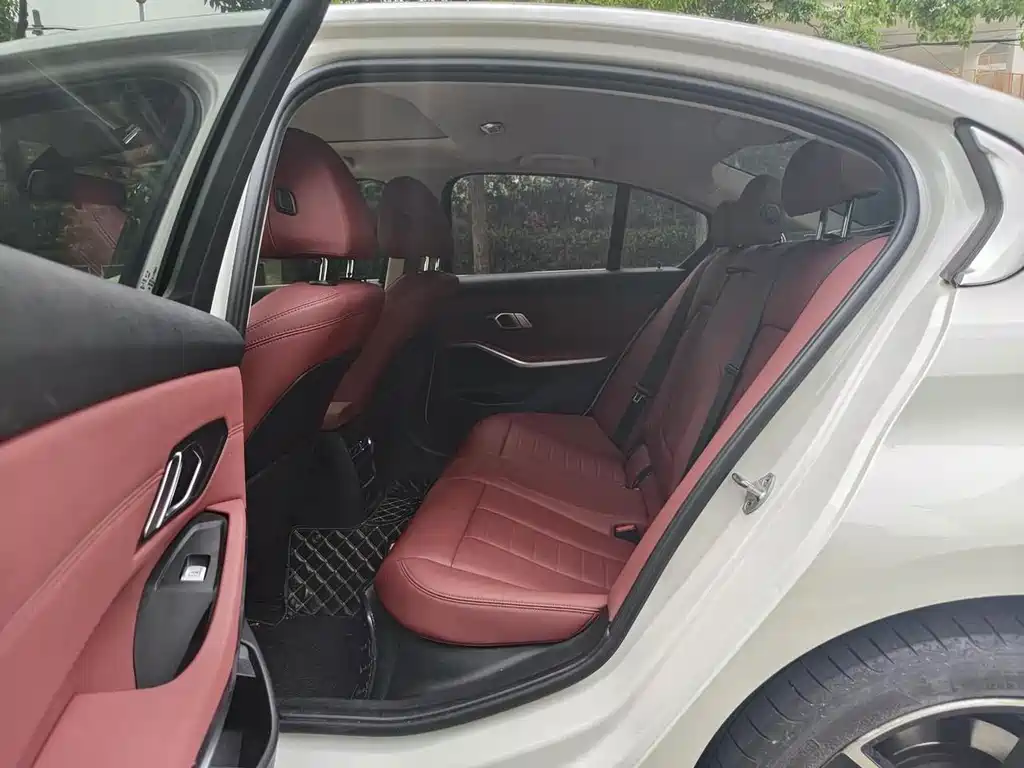 BMW 3 Series — фото 10