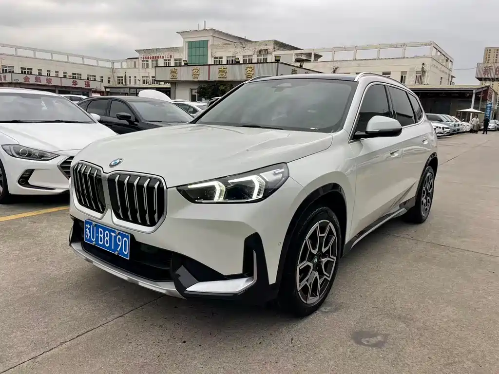 BMW X1 — фото 3