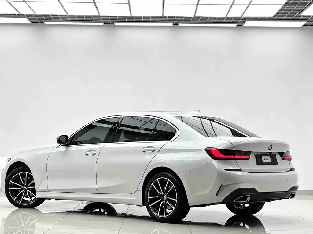 BMW 3 Series — фото 3