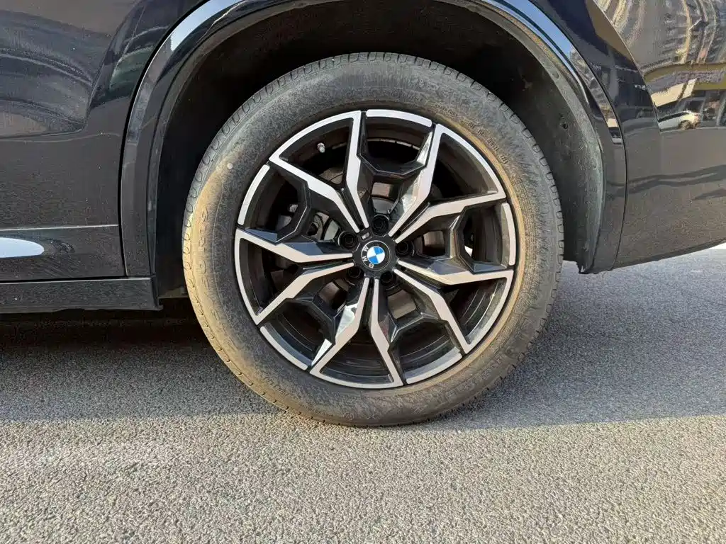BMW X3 — фото 10
