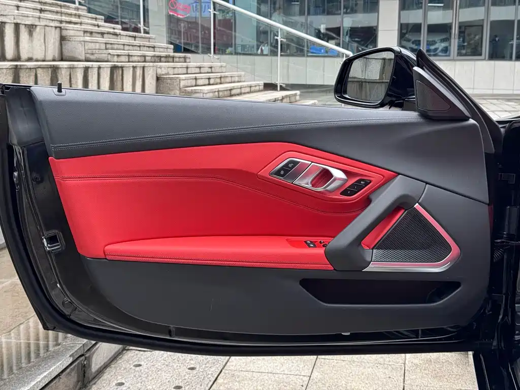 BMW Z4 — фото 10