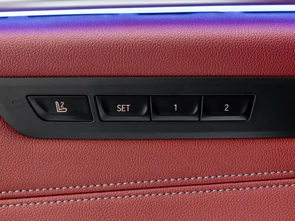 BMW 5 Series — фото 23