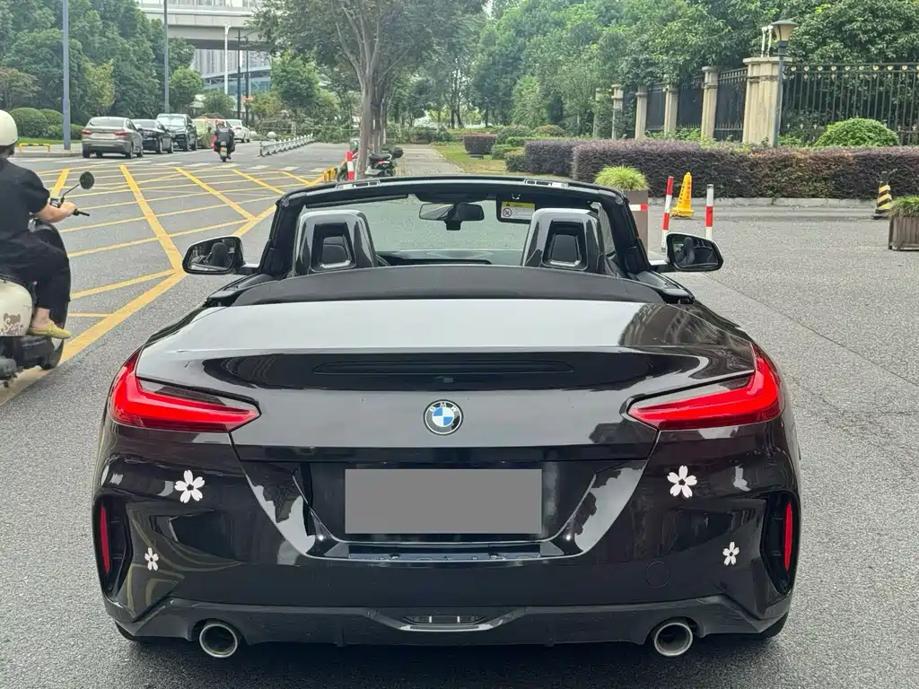 BMW Z4 — фото 4