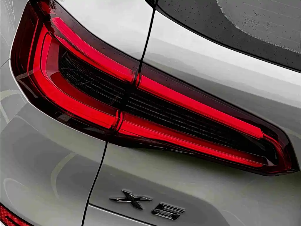 BMW X5 (Import) — фото 6