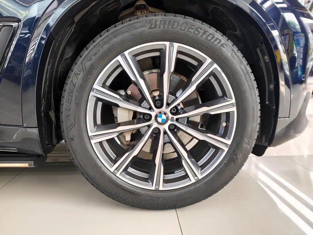 BMW X5 (Import) — фото 17