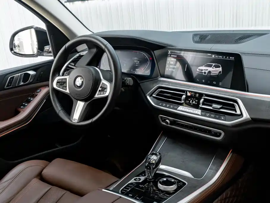 BMW X5 (Import) — фото 26