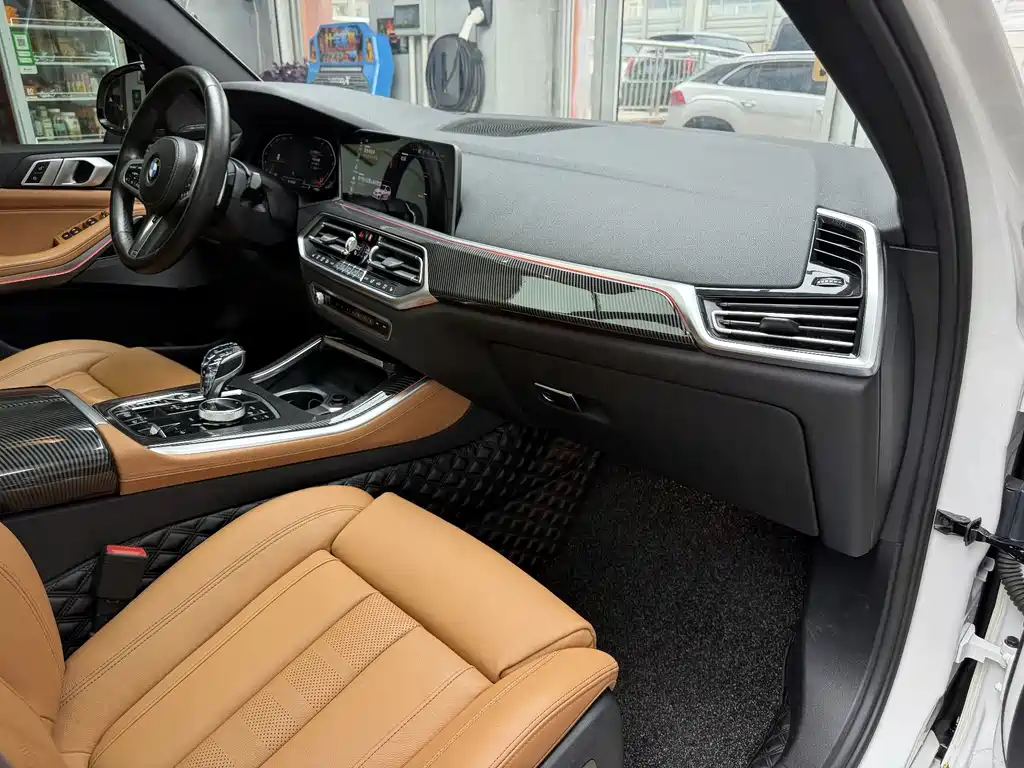 BMW X5 (Import) — фото 10