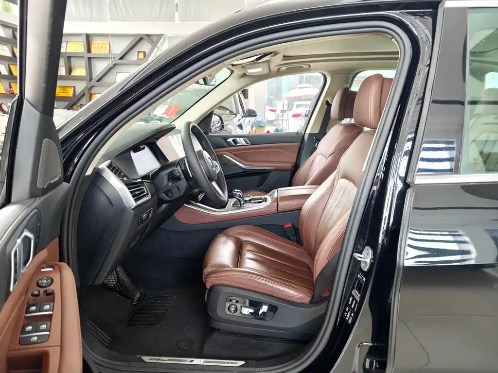 BMW X5 (Import) — фото 11