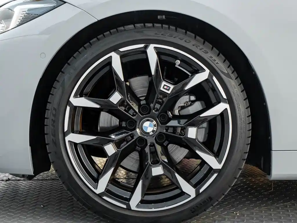 BMW 4 Series — фото 10