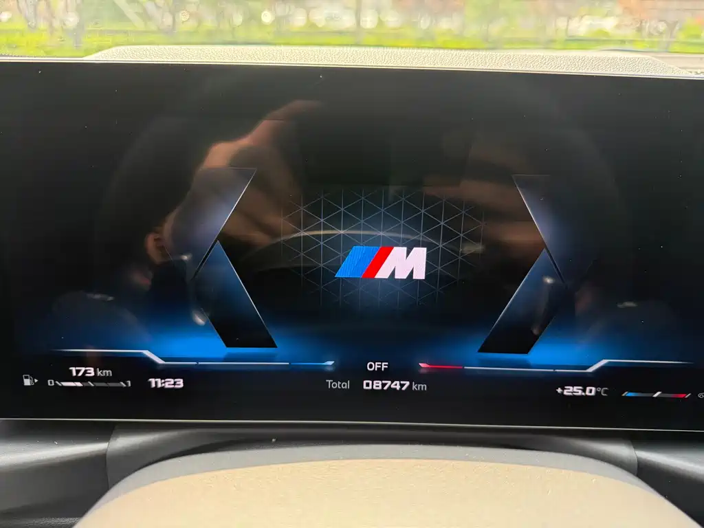 BMW M240i — фото 12