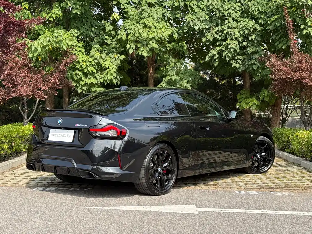BMW M240i — фото 4