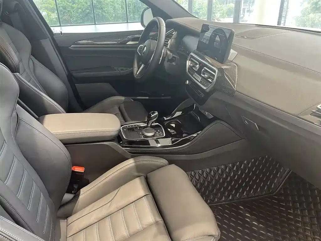 BMW X4 M40i — фото 11