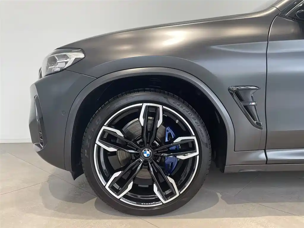 BMW X4 M40i — фото 18