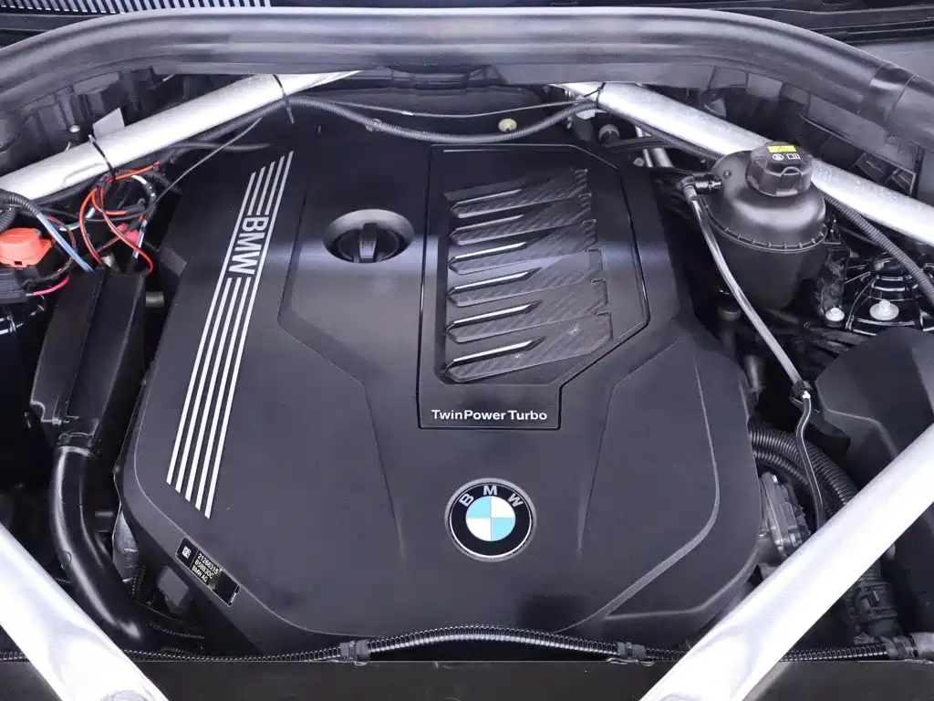 BMW X5 (Import) — фото 24