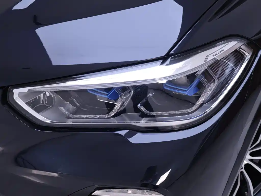 BMW X5 (Import) — фото 4