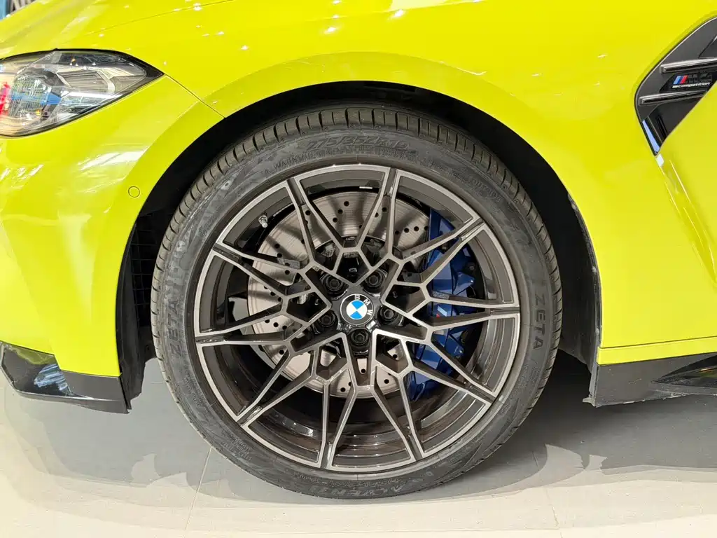 BMW M4 — фото 12