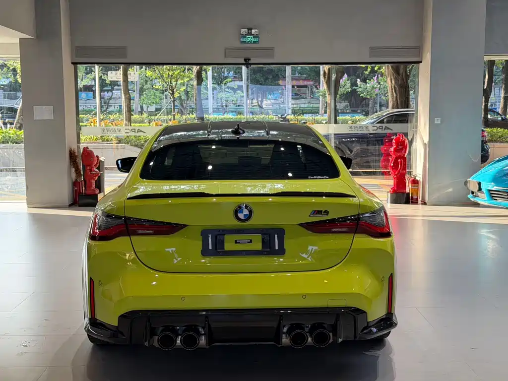 BMW M4 — фото 4
