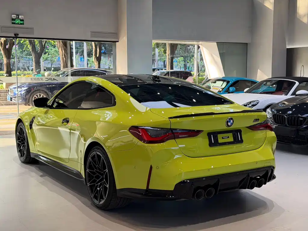BMW M4 — фото 5