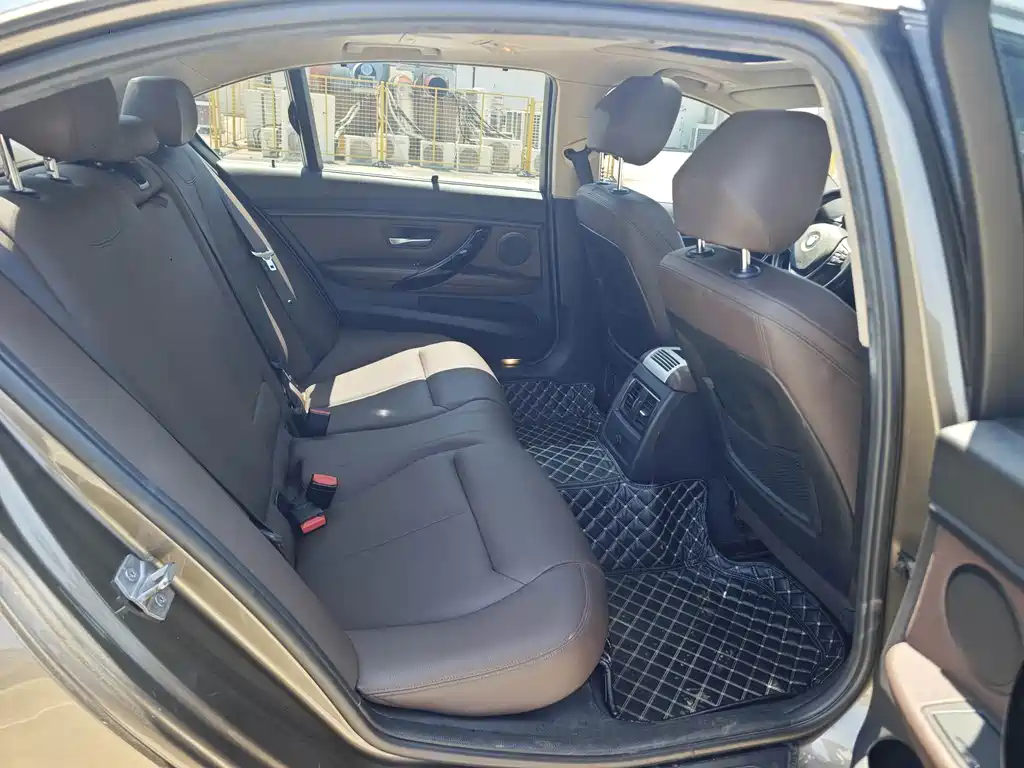 BMW 3 Series — фото 14