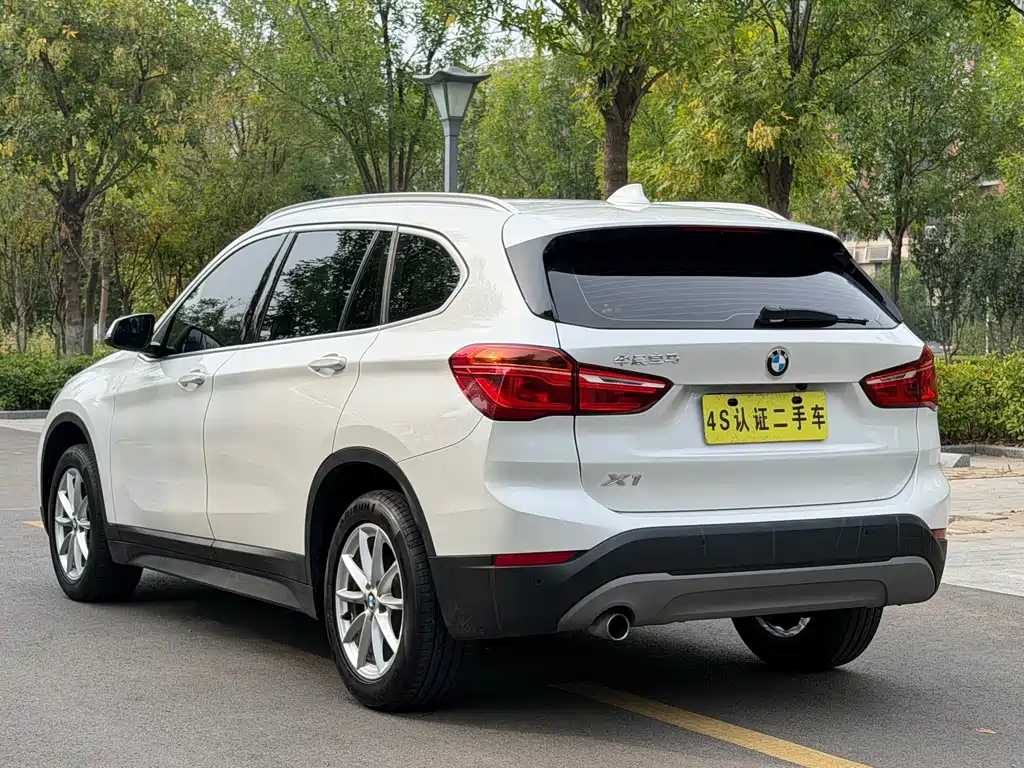 BMW X1 — фото 17