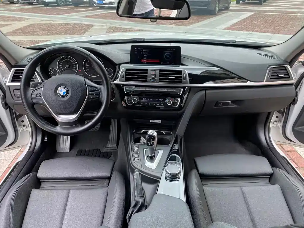 BMW 3 Series — фото 4