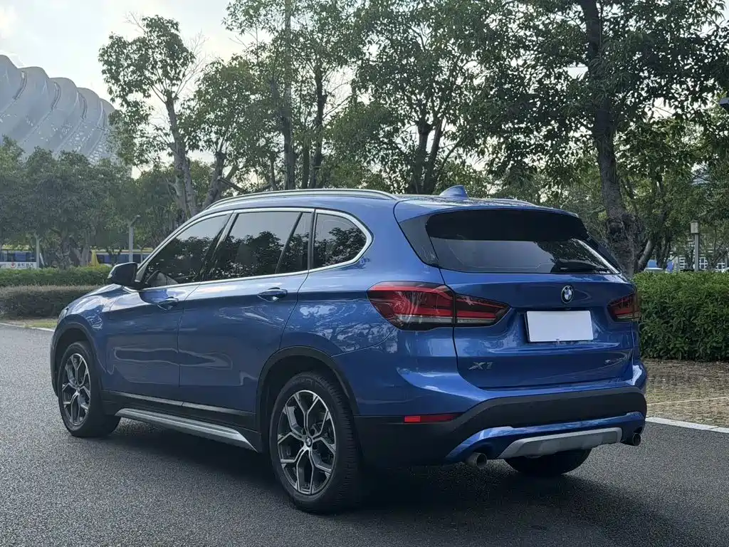 BMW X1 — фото 4