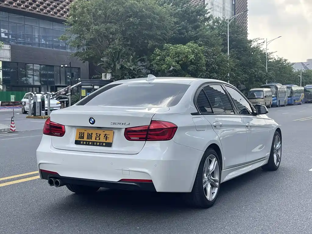 BMW 3 Series — фото 11