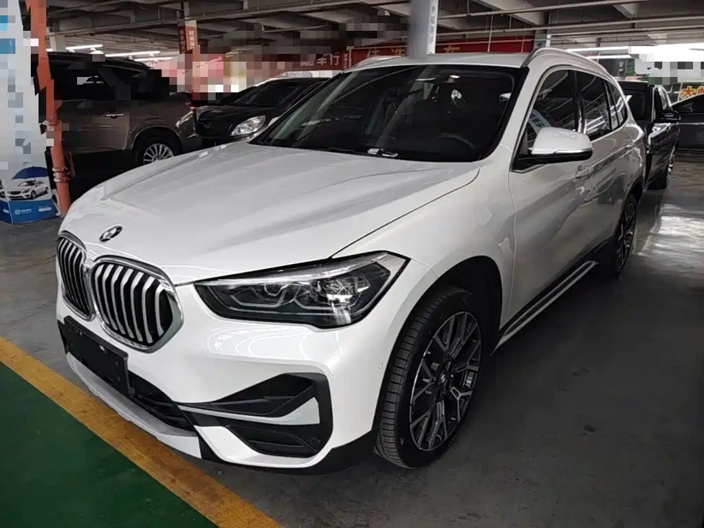 BMW X1 — фото 2