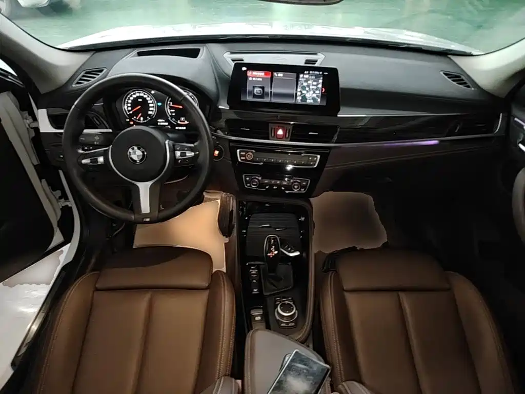 BMW X1 — фото 10