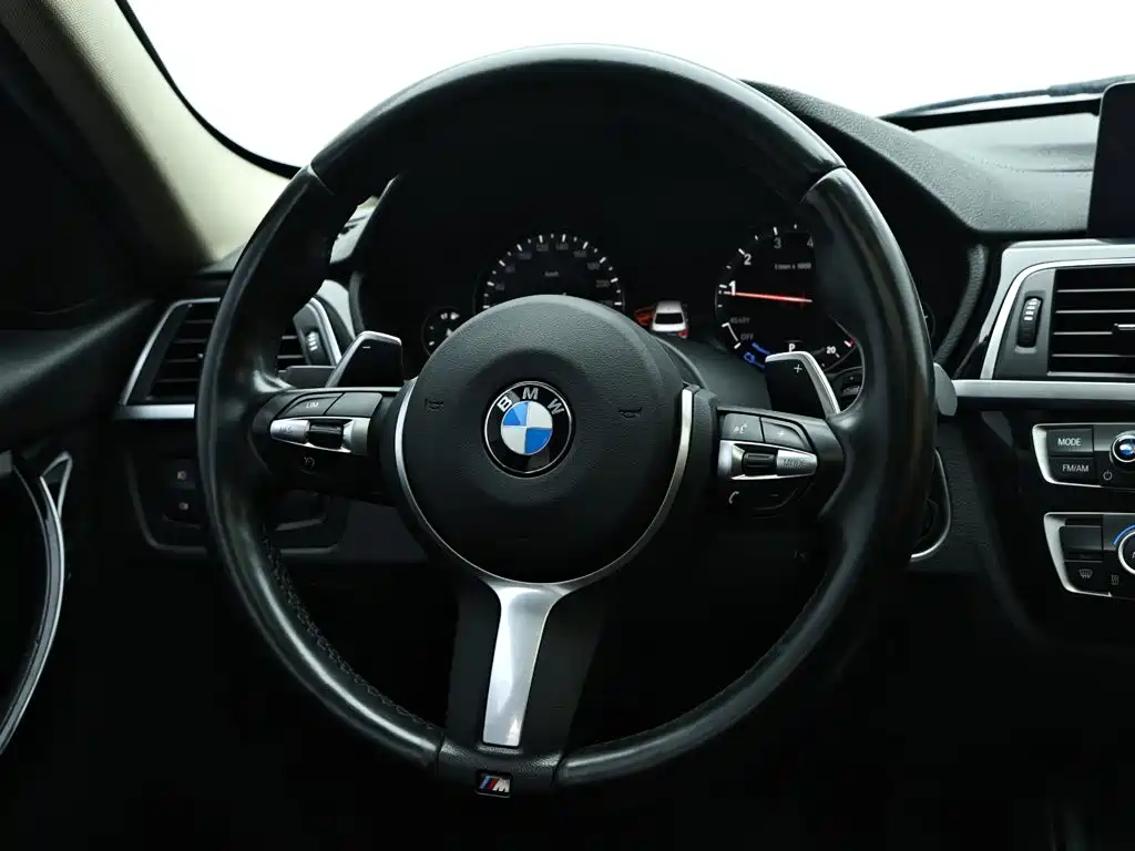 BMW 3 Series — фото 15