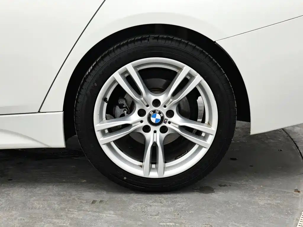 BMW 3 Series — фото 9