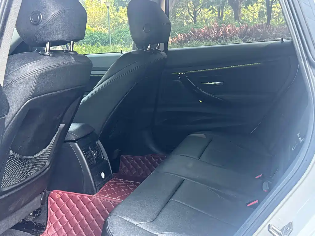 BMW 3 Series GT — фото 11