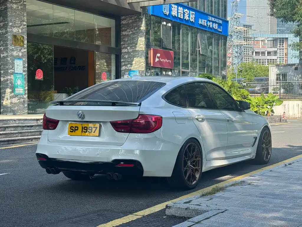 BMW 3 Series GT — фото 5