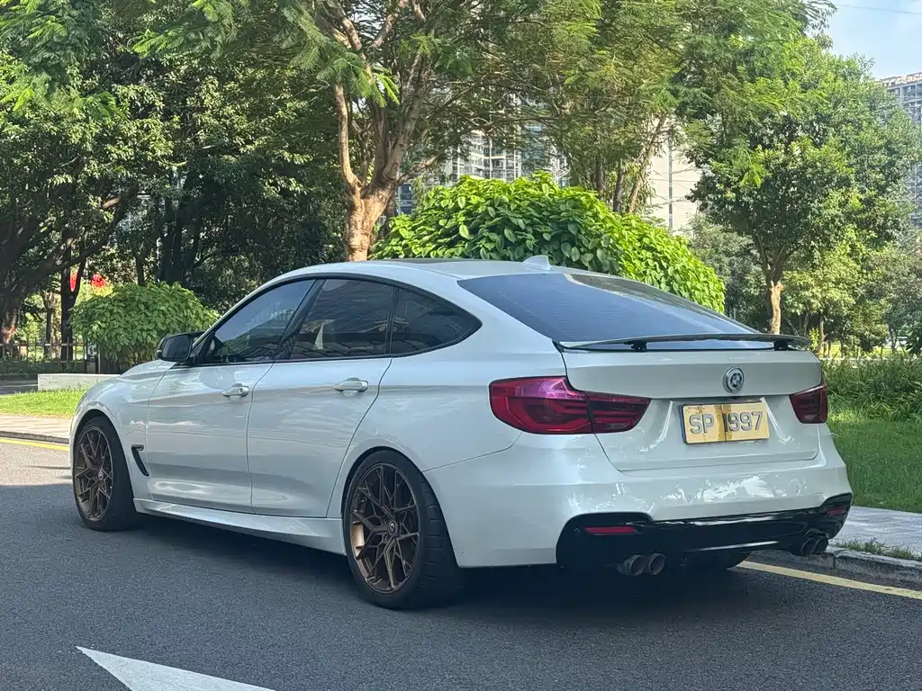 BMW 3 Series GT — фото 7