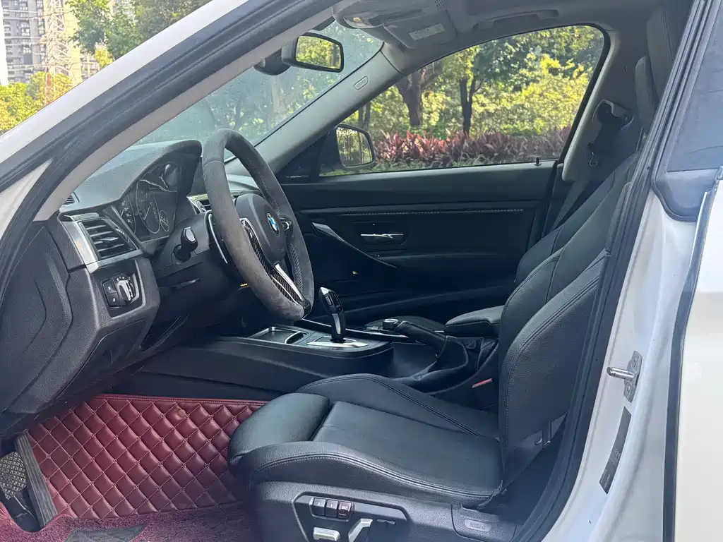 BMW 3 Series GT — фото 10