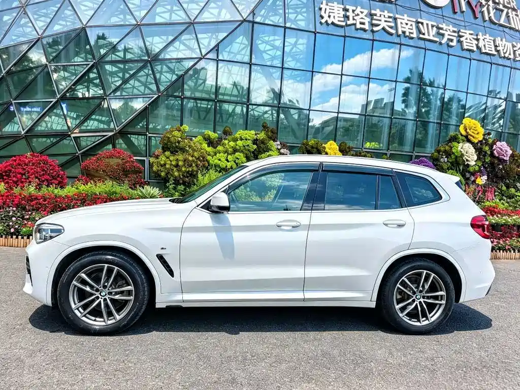 BMW X3 — фото 3