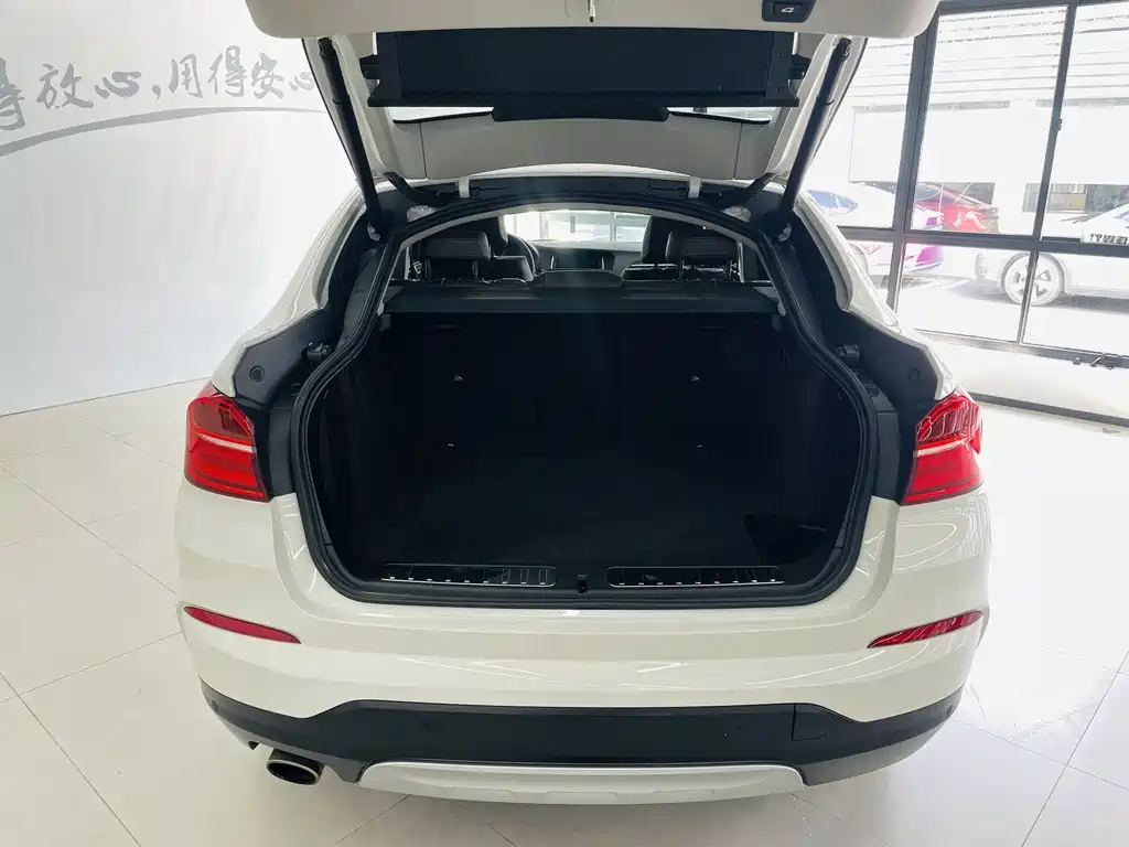 BMW X4 — фото 15