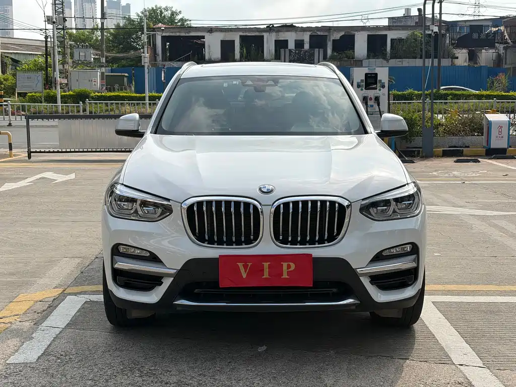 BMW X3 — фото 2