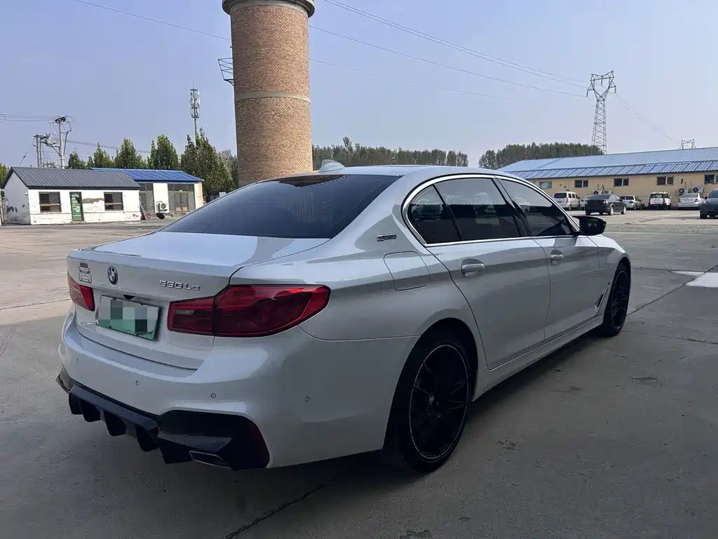BMW 5 Series New Energy — фото 4