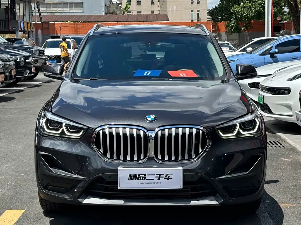 BMW X1 — фото 2