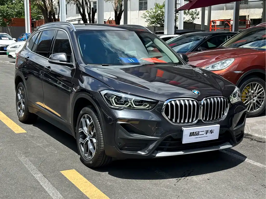 BMW X1 — фото 3