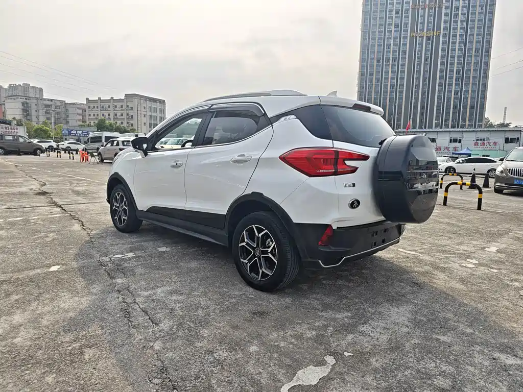 BYD Yuan Pro — фото 5