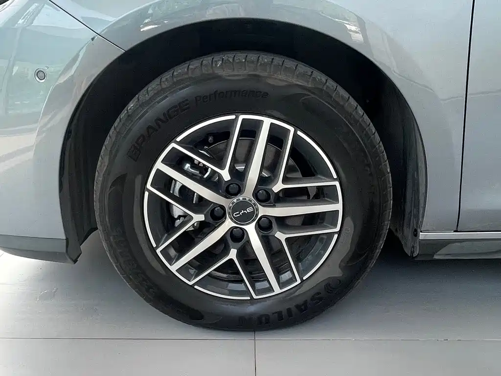 BYD Seal 05 DM-i — фото 3