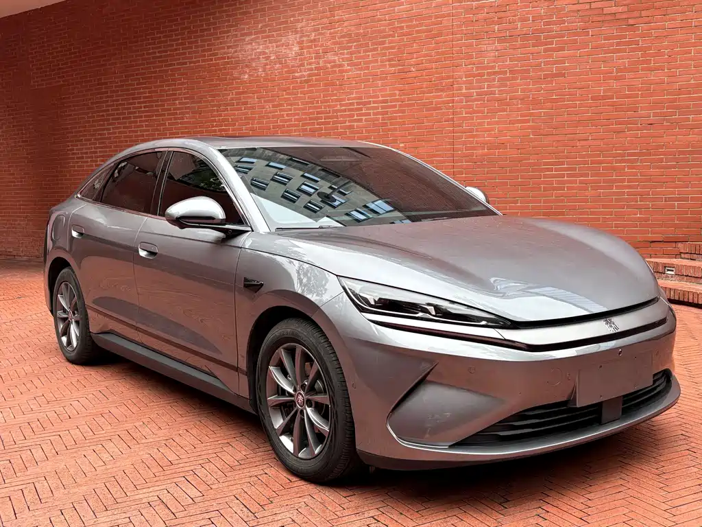 BYD Qin L — фото 3