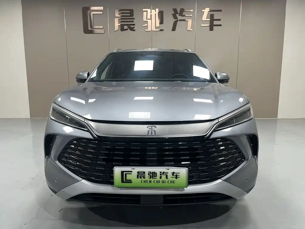 BYD L DM-i — фото 2