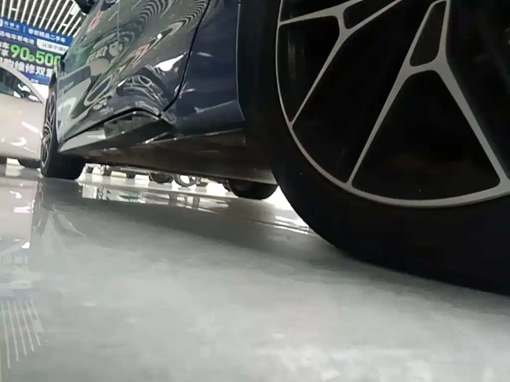 BYD Seal — фото 21