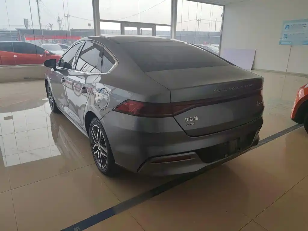 BYD Qin PLUS — фото 9
