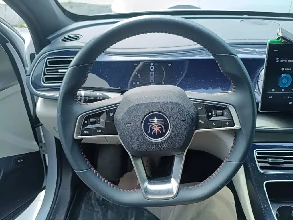 BYD Qin PLUS — фото 11