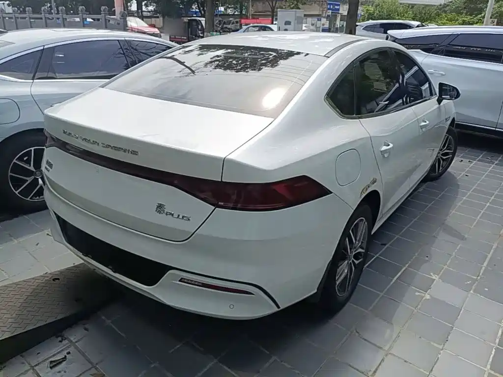 BYD Qin PLUS — фото 7